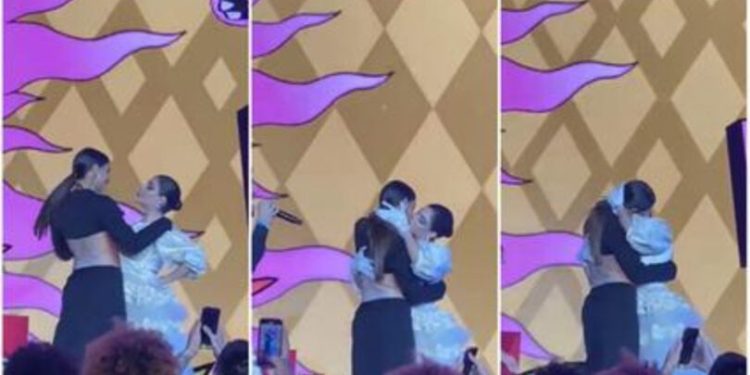 GKAY E BOCA ROSA SE BEIJAM DURANTE MTV MIAW 1 GKAY E BOCA ROSA SE BEIJAM DURANTE MTV MIAW