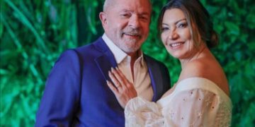 JANJA ABRE INSTAGRAM E POSTA MOMENTOS INTIMOS COM LULA