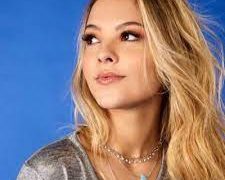 JULIA GOMES SOFRE GRAVE ACIDENTE