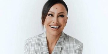 SABRINA SATO TEVE DEPRESSÃO PÓS-PARTO E DESABAFOU SOBRE A DOENÇA