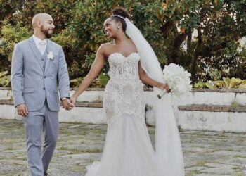 IZA DESABAFA APÓS FIM DO SEU CASAMENTO