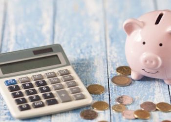 COMO ECONOMIZAR DINHEIRO EM 2023?