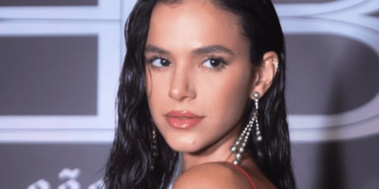 BRUNA MARQUEZINE OPINA SOBRE CRÍTICAS A ATUAÇÃO DE JADE PICON 1 BRUNA MARQUEZINE OPINA SOBRE CRÍTICAS A ATUAÇÃO DE JADE PICON
